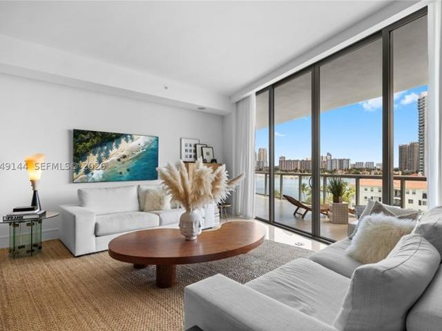 Condo for sale in Aventura, Florida