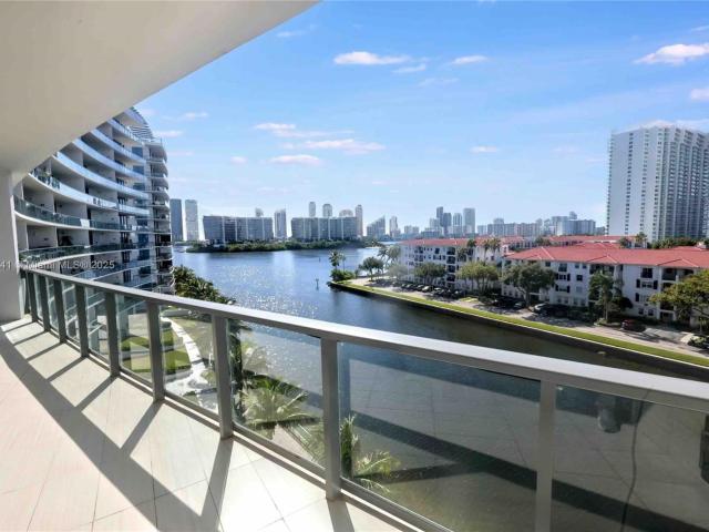 Condo for sale in Aventura, Florida