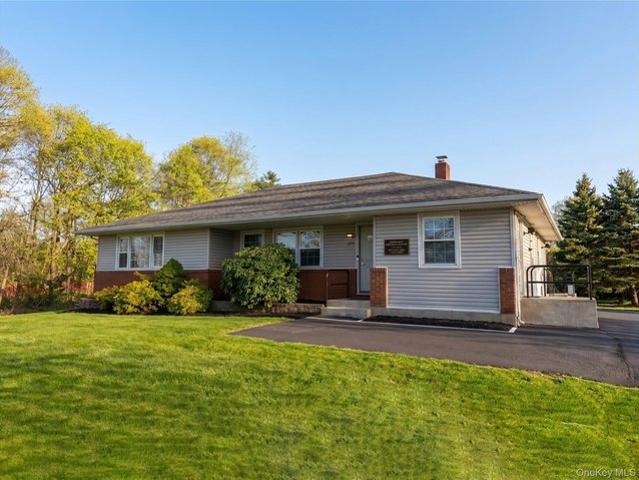 House for sale in Bohemia, New York