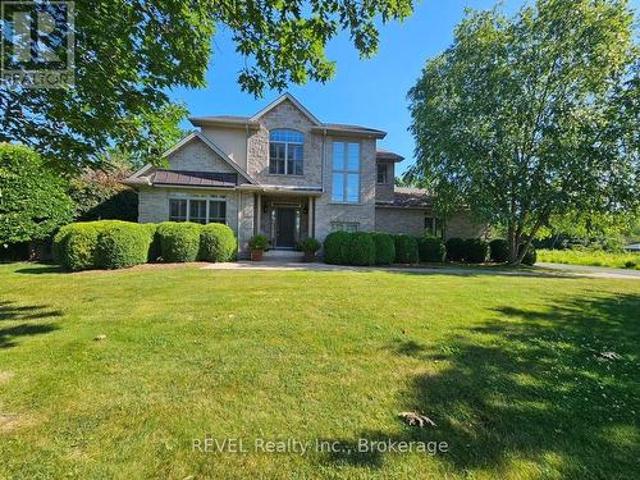 House for sale in Ridgeway, Fort Erie