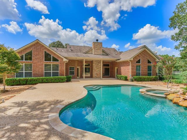House for sale in Magnolia, Texas