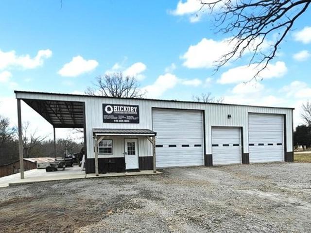 House for sale in Cookson, Oklahoma