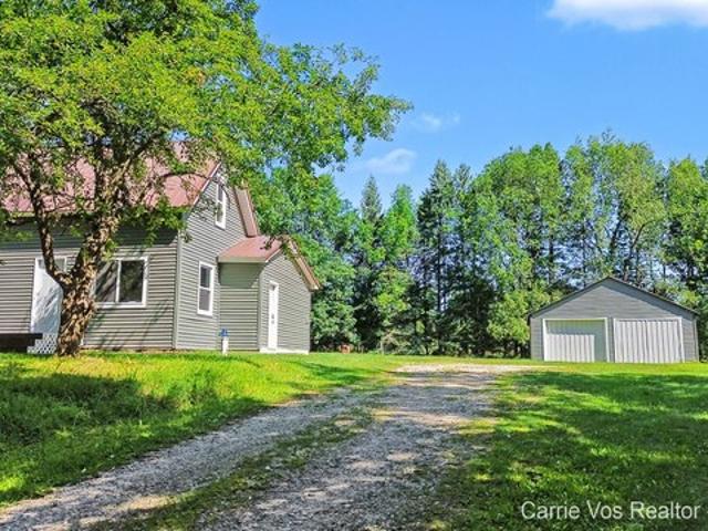 House for sale in Cadillac, Michigan