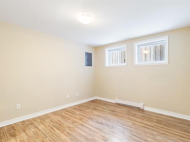 Apartment for rent in Mont-royal, Quebec