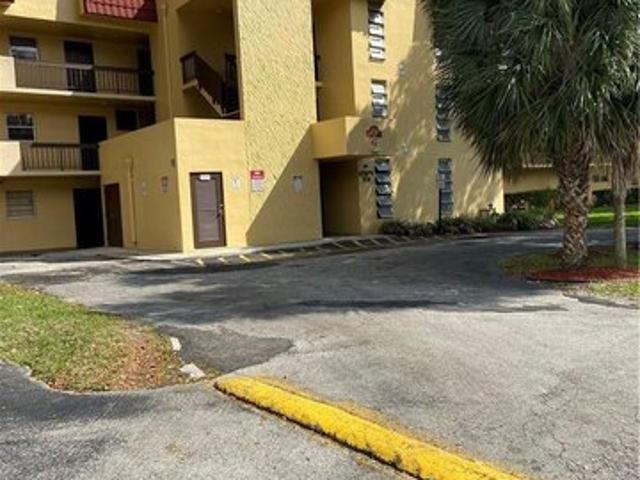 Condo for sale in Miramar, Florida