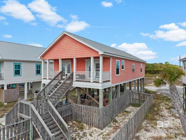 House for sale in Gulf Shores, Alabama