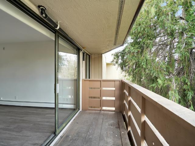 Apartment for rent in Saanich, British Columbia