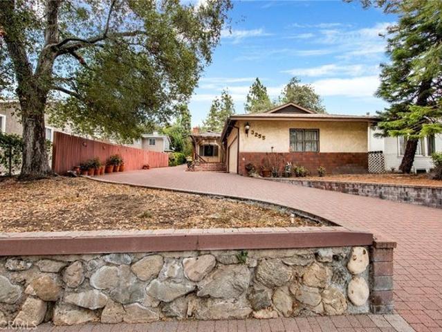 House for sale in Glendale, California