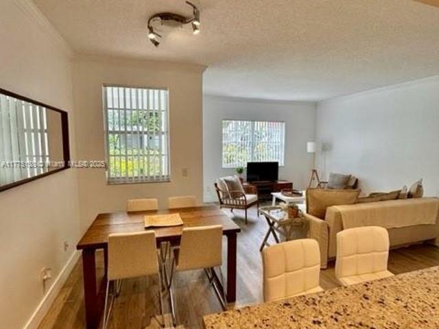 Condo for rent in Aventura