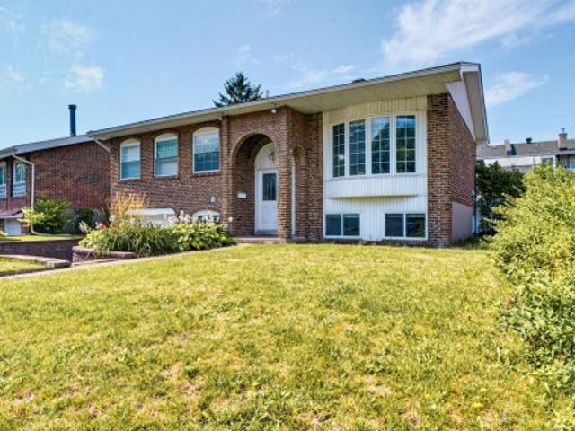House for sale in Brossard, Quebec