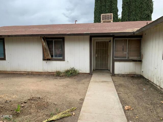House for sale in Ivanhoe, Tulare County
