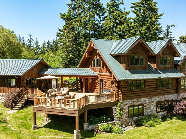 House for sale in Oak Harbor, Washington