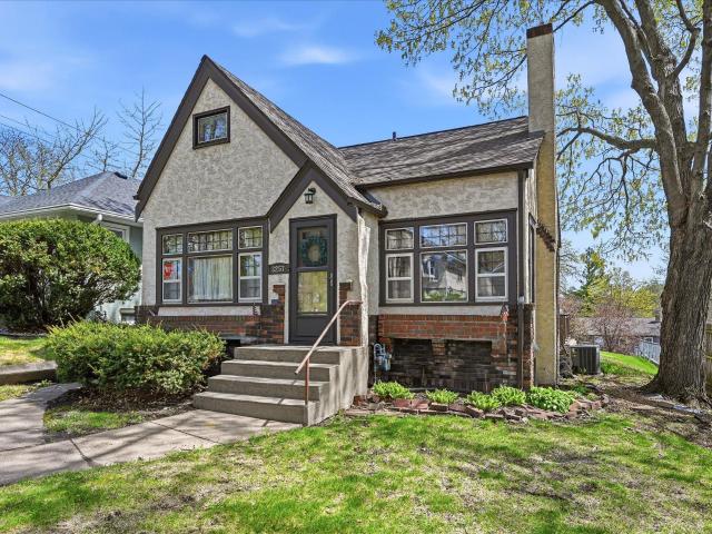 House for sale in Hennepin, Minnesota