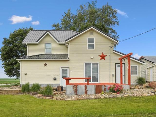 House for sale in Sumner, Iowa