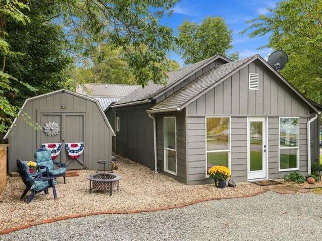 House for sale in Macy, Miami County