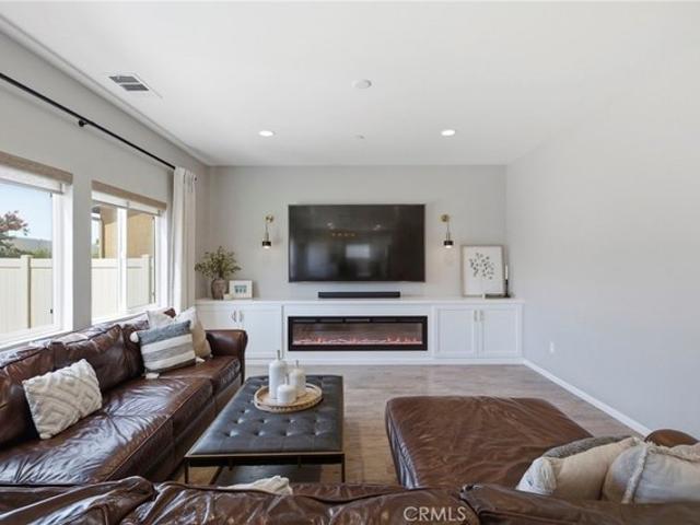House for sale in Winchester, California
