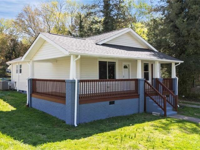 House for sale in Belews Creek, North Carolina