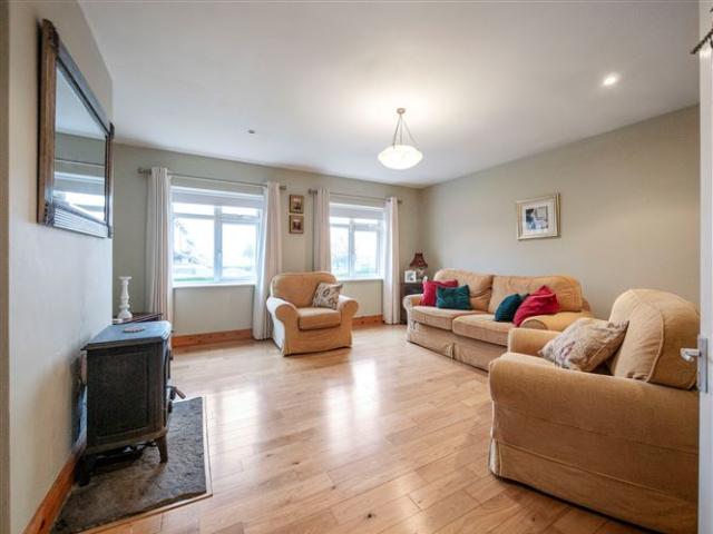 Detached House for sale in Loch Garman, North Tipperary