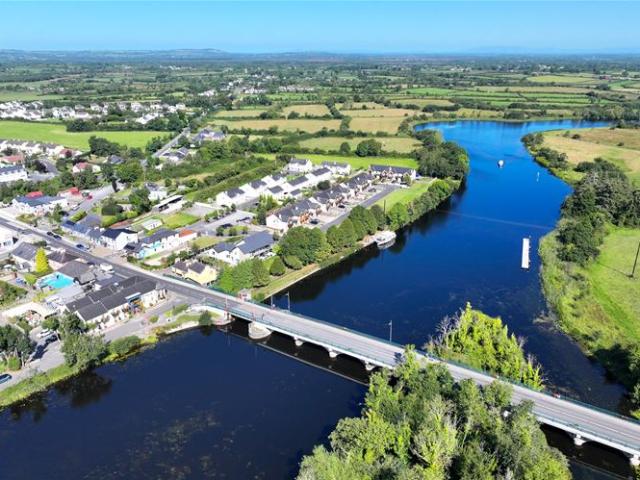 Detached House for sale in Corry, Connacht