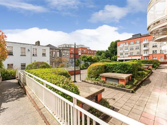Apartment for sale in Bluebell, North Tipperary