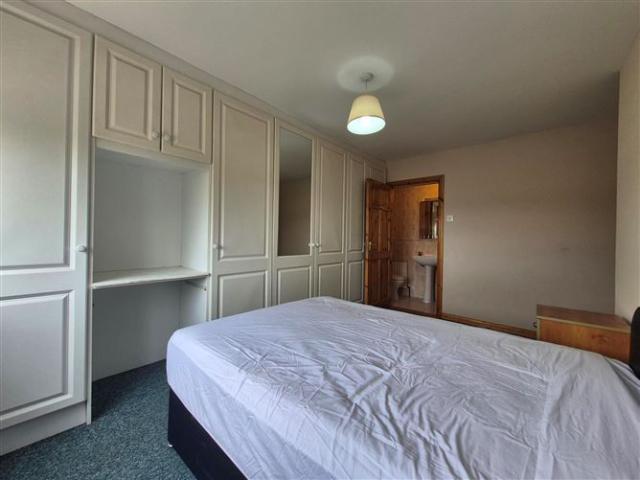 Detached House for sale in Tuam, Connacht