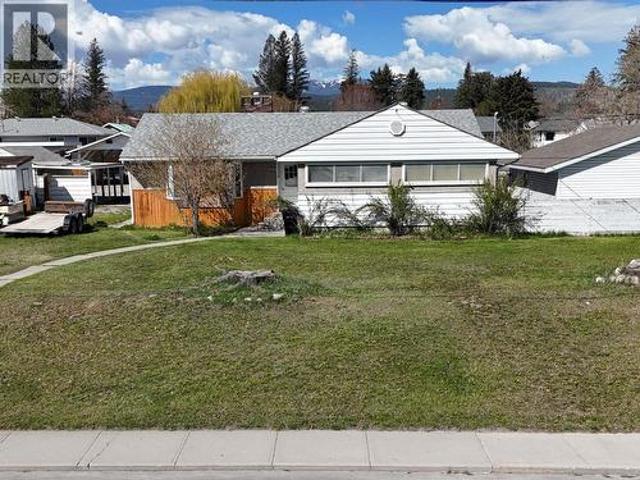House for sale in Cranbrook, British Columbia