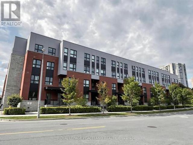 Townhouse for sale in Woburn, Ontario