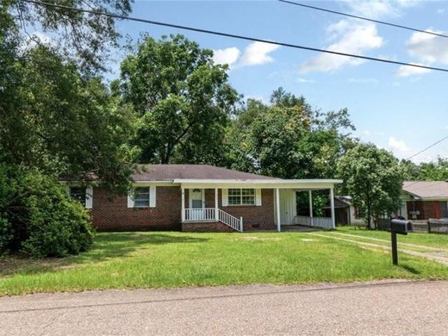 House for sale in Chickasaw, Alabama