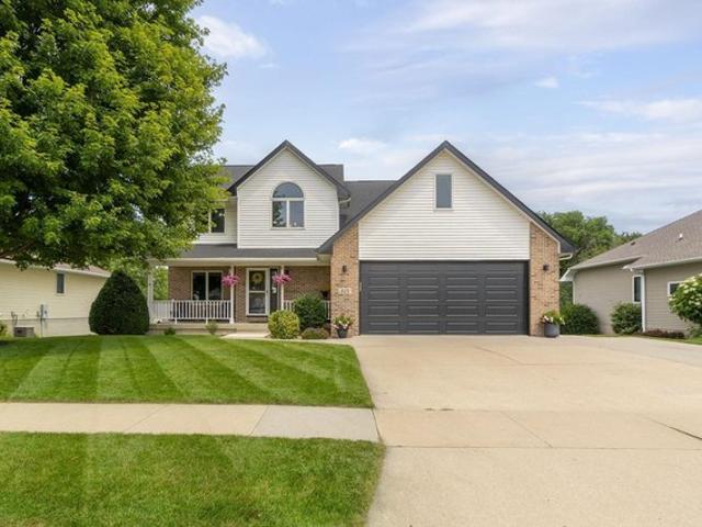 House for sale in Cedar Falls, Iowa