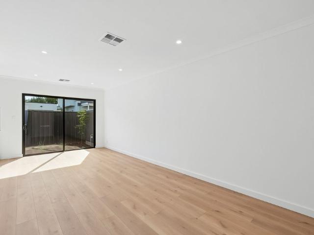Townhouse for rent in Horseshoe Creek, South Australia