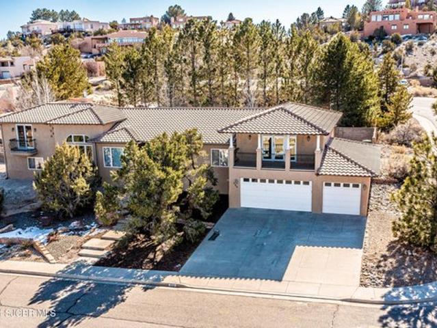 House for sale in Farmington, New Mexico