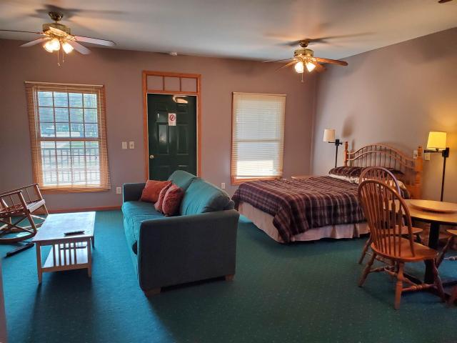 House for sale in Utica, Illinois