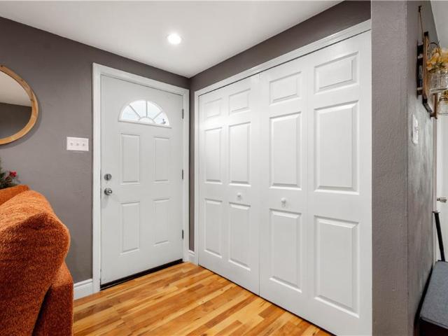 House for sale in Pittsburg, Pennsylvania