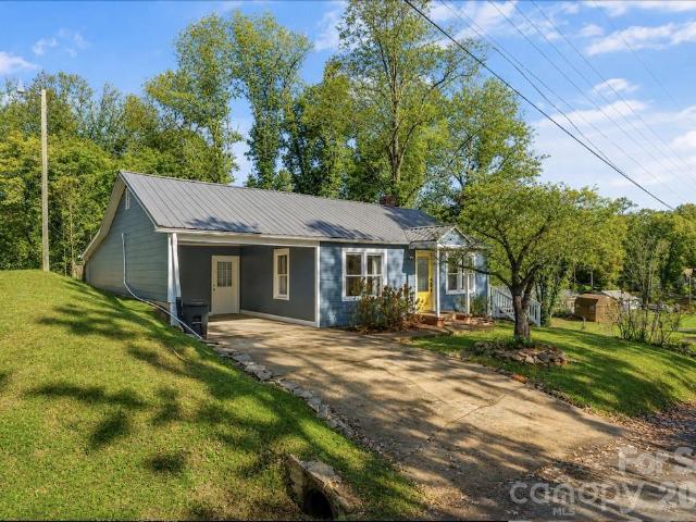 House for sale in Marion, North Carolina