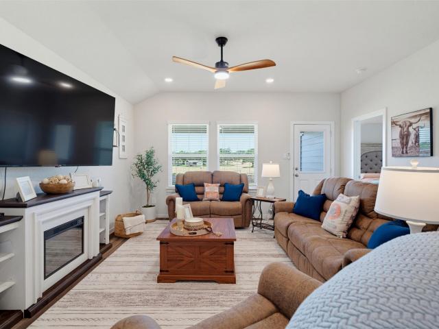 House for sale in Milam, Texas
