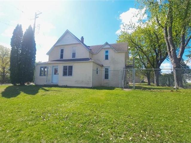House for sale in Belle Plaine, Minnesota