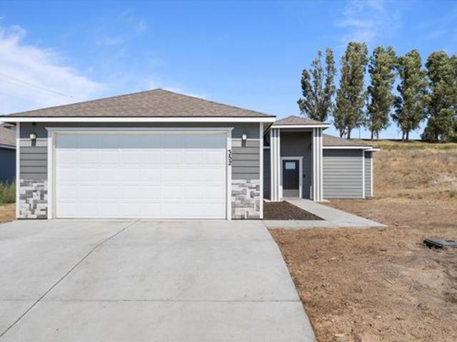 House for sale in Connell, Washington