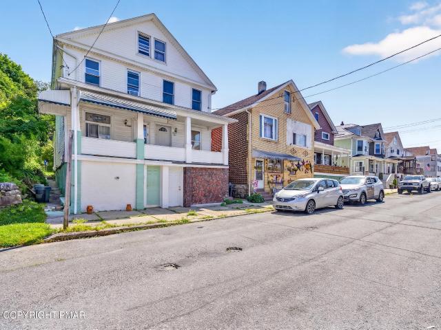 House for sale in Carbon, Pennsylvania