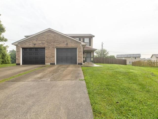 Townhouse for sale in Winchester, Kentucky