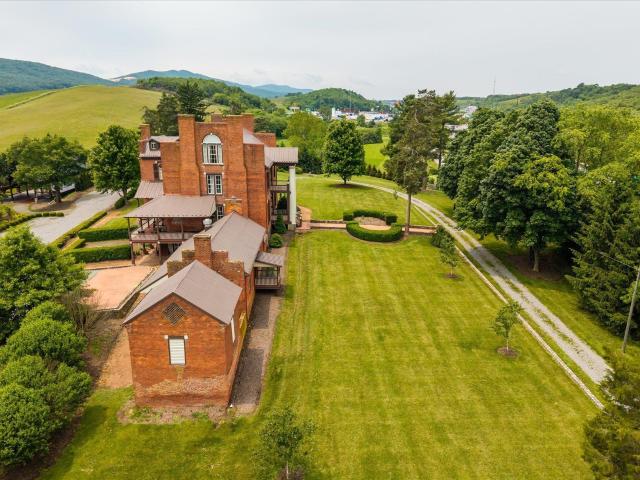 House for sale in Virginia
