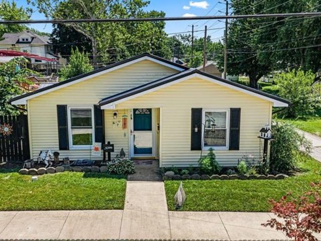 House for sale in Huntington, Indiana