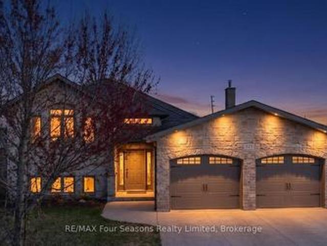 House for sale in Saugeen Shores, Ontario