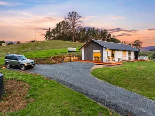 House for sale in Kawau Island