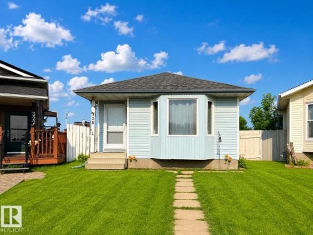 House for sale in Wedgewood, Alberta