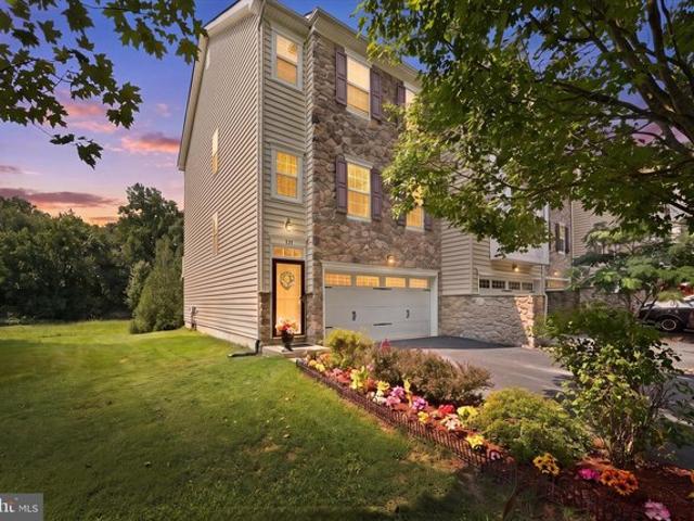 Townhouse for sale in Delaware