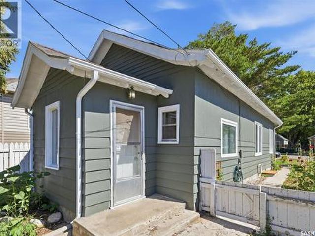 House for sale in Saskatoon, Saskatchewan