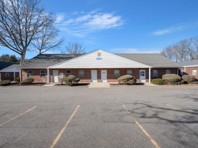 Commercial for sale in Smithtown Commercial for sale in Smithtown