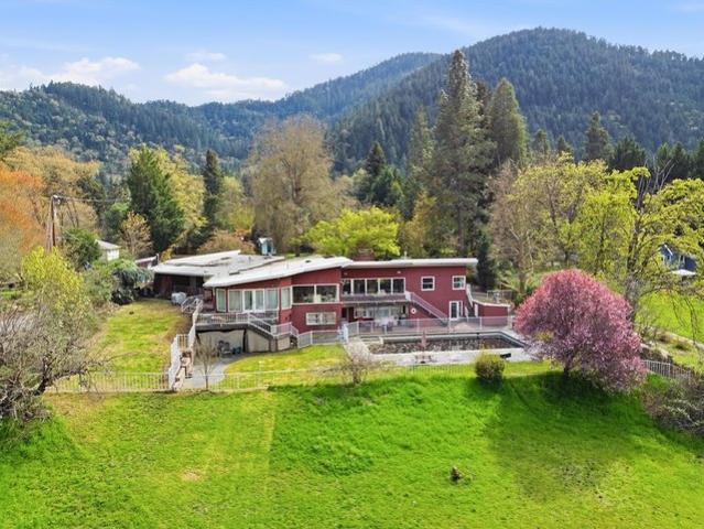 House for sale in Oregonia