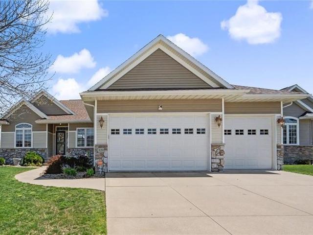 House for sale in Linn, Iowa