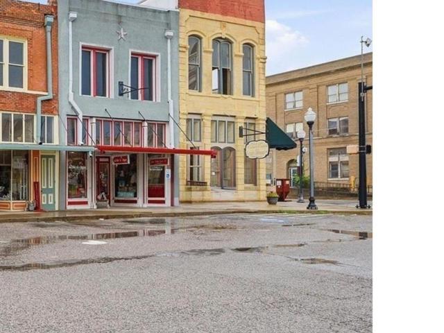 Commercial for sale in Bonham, Fannin County
